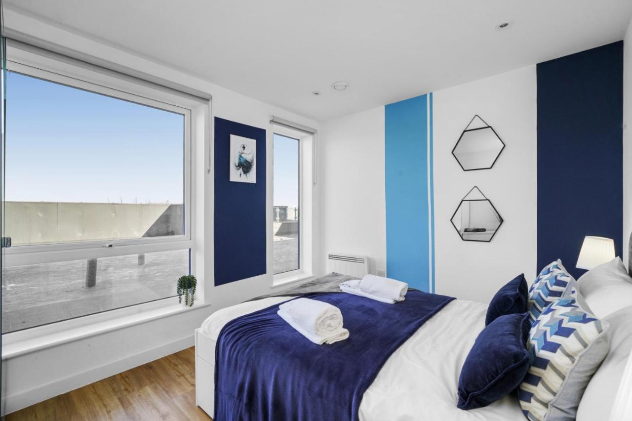 Stunning City Centre Penthouse - Sleeps 10 - Parking Mánchester Exterior foto